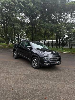FIAT TORO 1.3 TURBO 270 FLEX FREEDOM AT6 FIAT TORO 1.3 TURBO 270 FLEX FREEDOM AT6